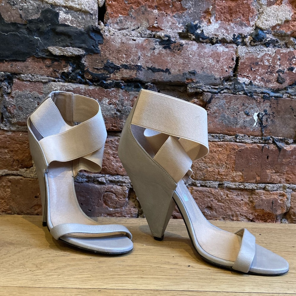 ✨IRO Sohak Beige Sandals Heels NWOT Sz 37